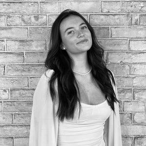 Meet your Posher, Aurora